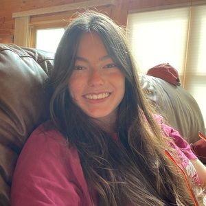 Meet your Posher, Ashleigh